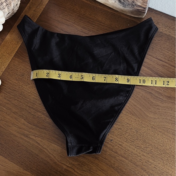 HIGH WAISTED GOLD HARDWARE DETAILED CHEEKY BIKINI BOTTOMS #0339 - Picture 3 of 6